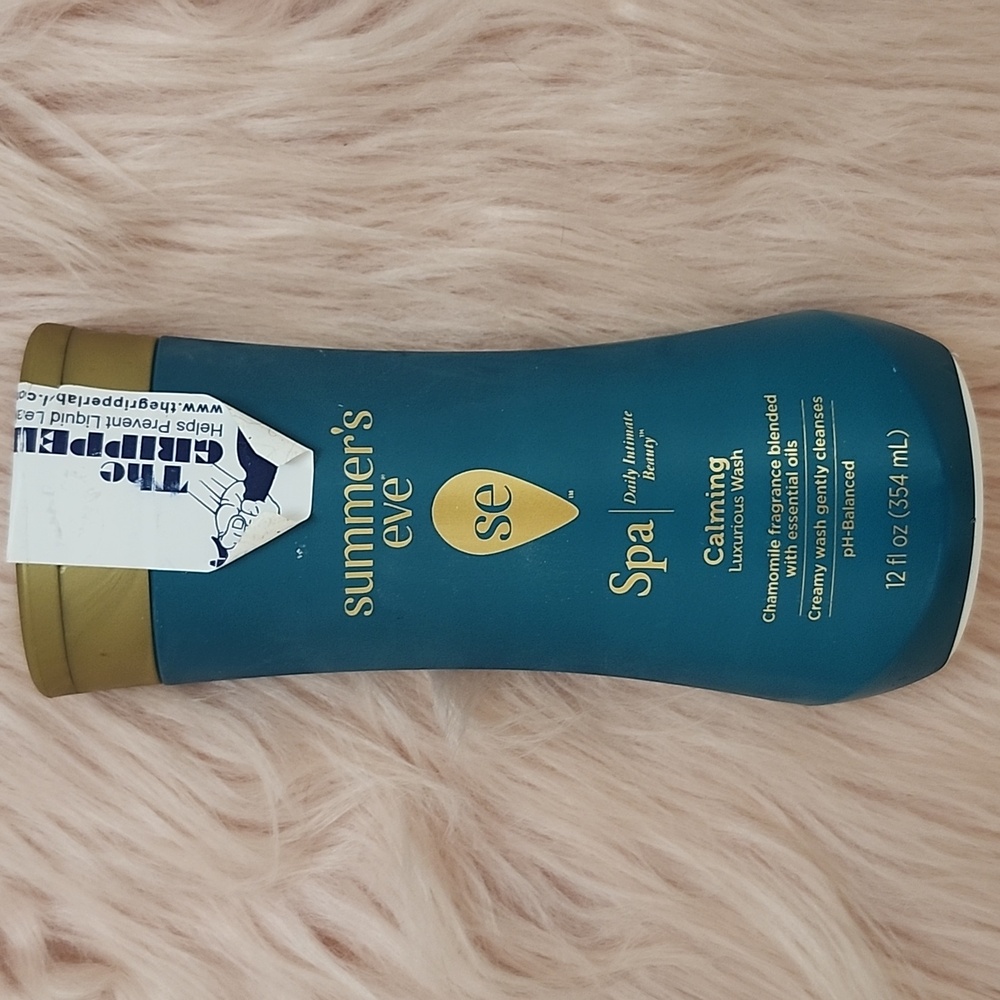 Brand New SUMMER'S EVE SPA CALMING LUXURIOUS WASH